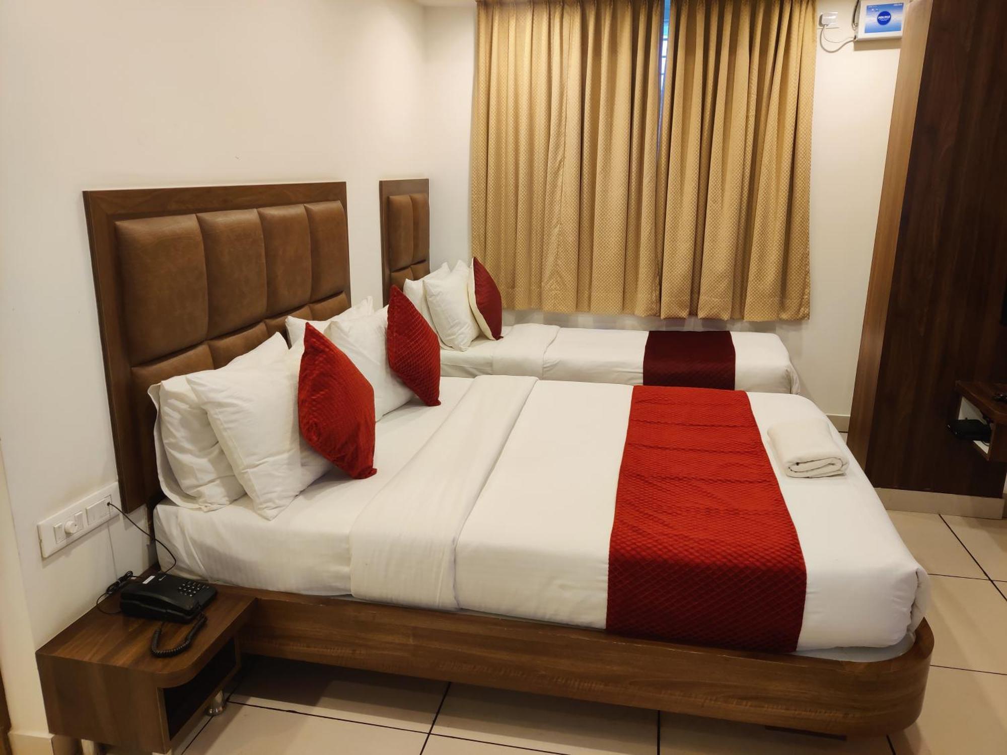 Relax Inn Dod Jala Exteriér fotografie